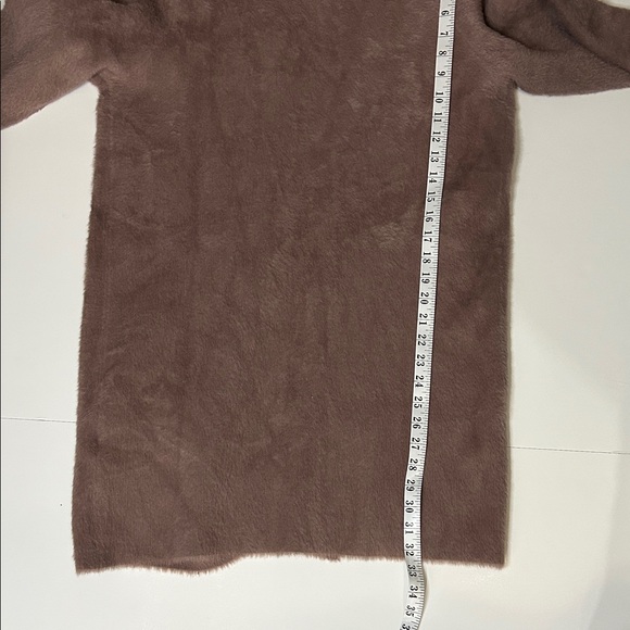 Cyrus Women's Cozy Brown Cardigan - Picture 7 of 8